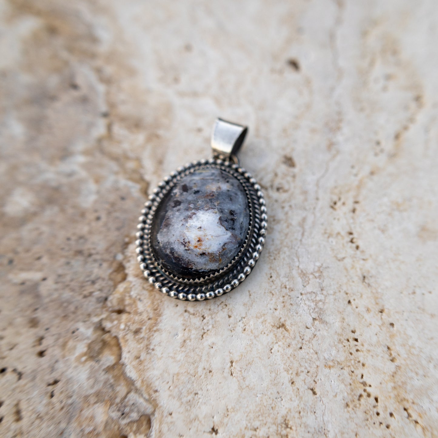 The Memorial Pendant