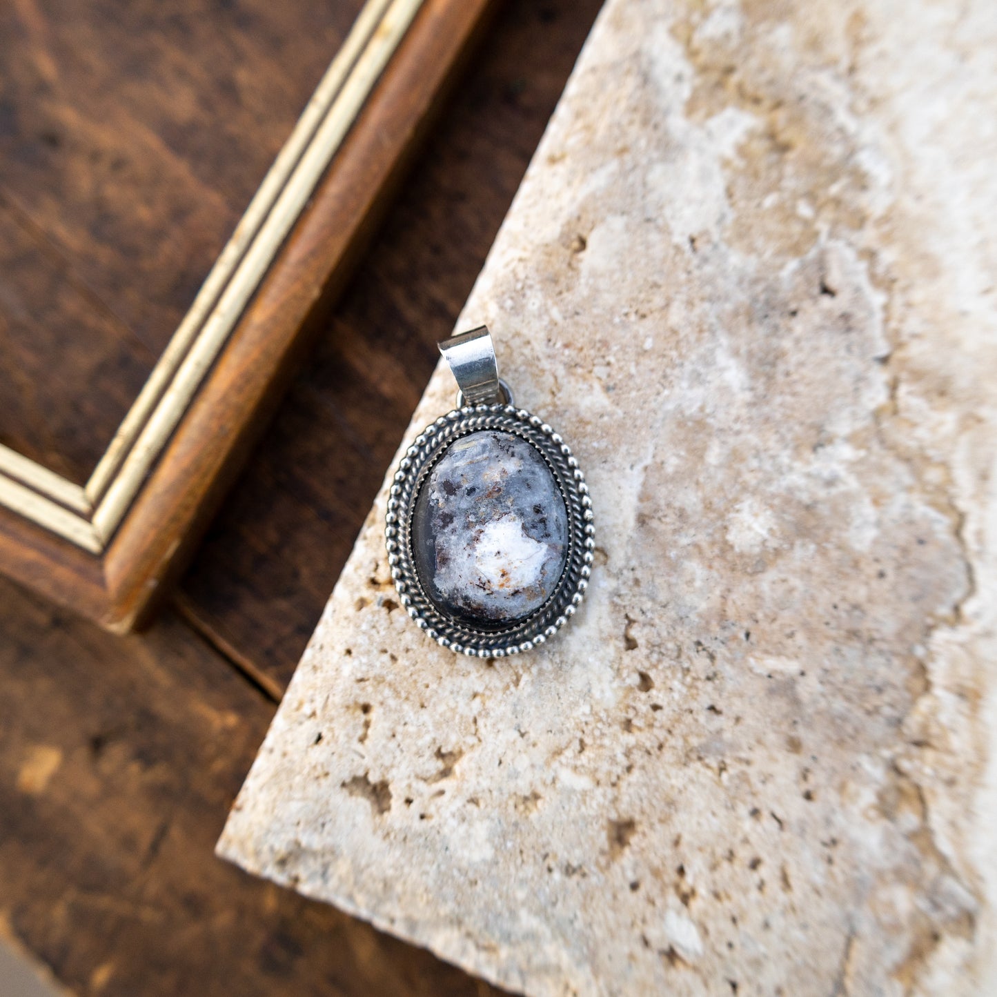 The Memorial Pendant