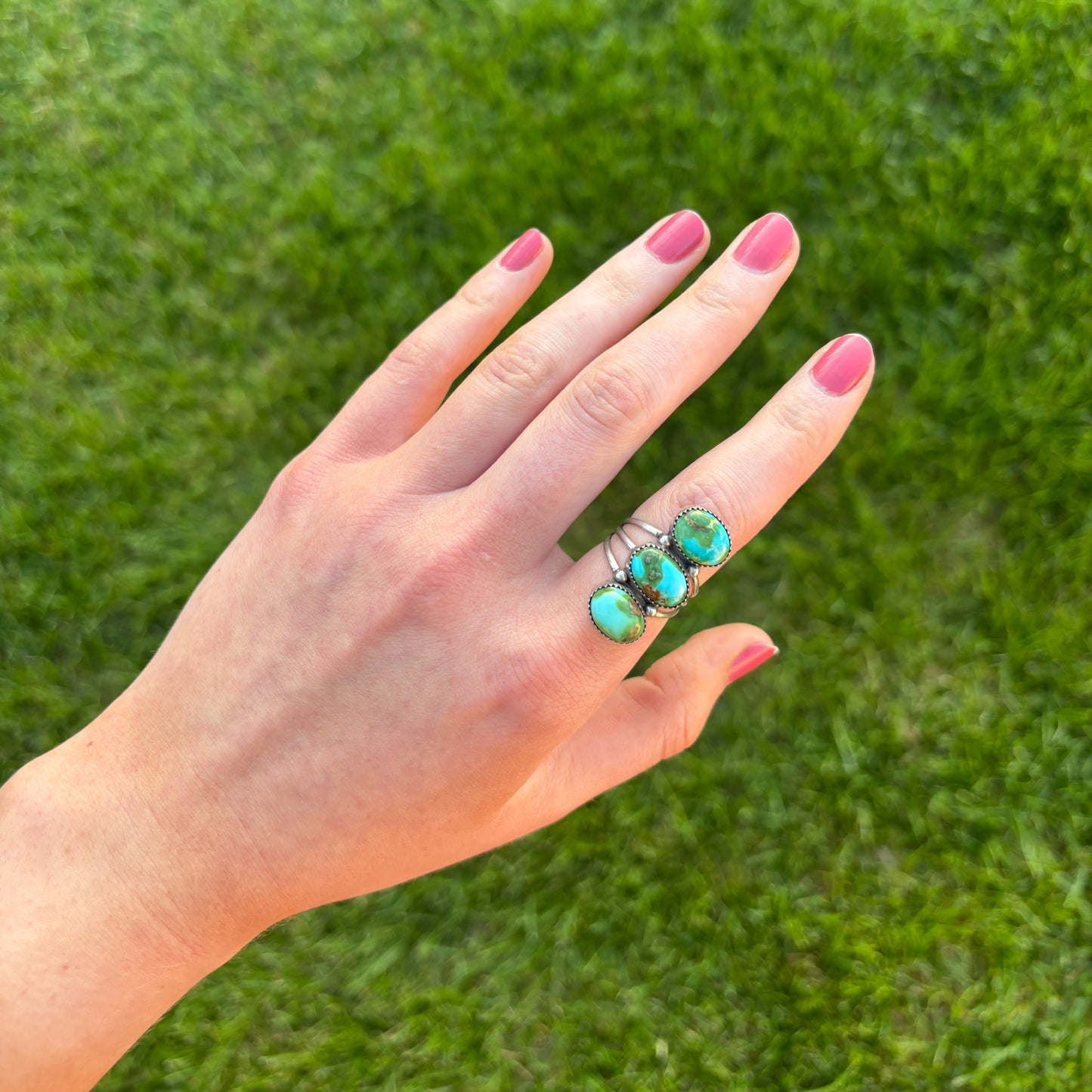 The Laurel Ring